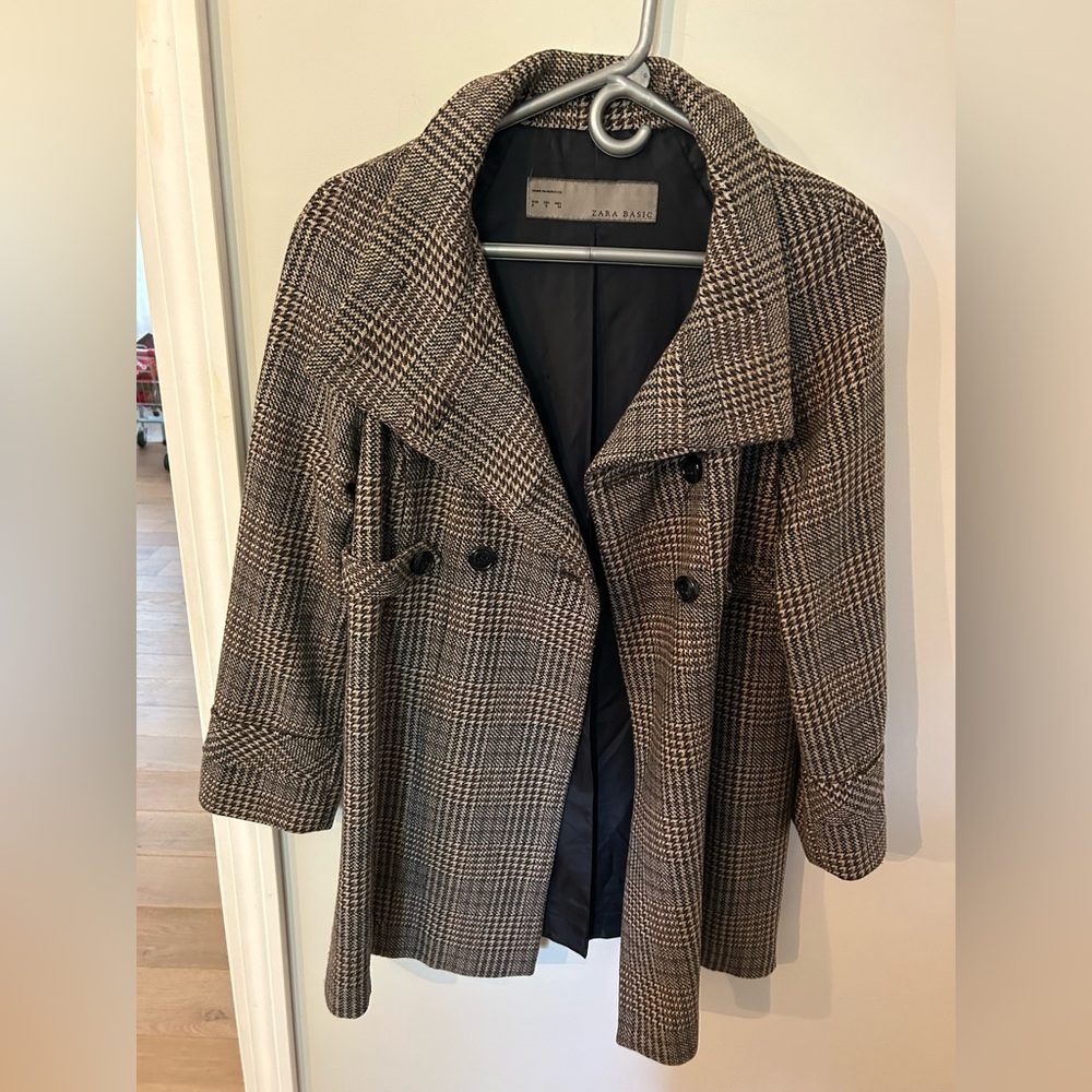 Zara houndstooth coat - Size S